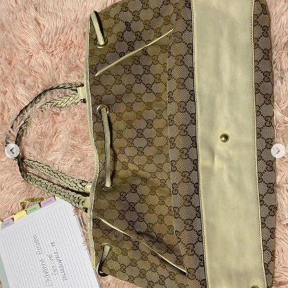 AUTHENTIC GUCCI DRAWSTRING HOBO BAG - Picture 3 of 6